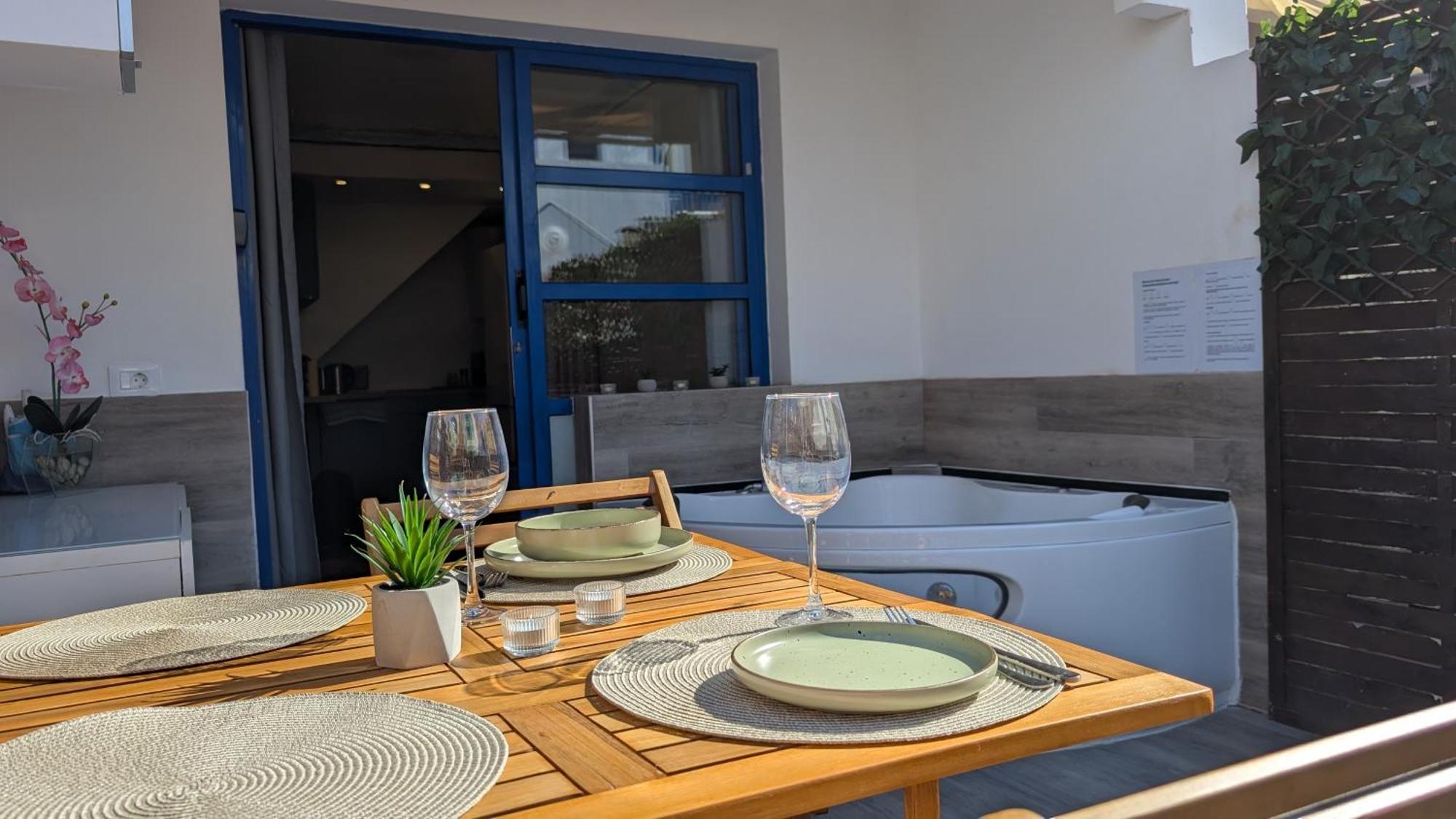 Feriehus Cosy With Terrace & Jacuzzi *